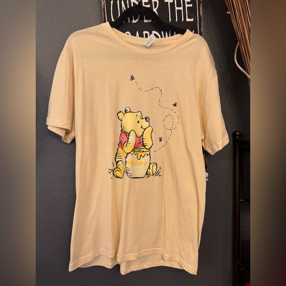 Winnie the Pooh Yellow Large T-Shirt